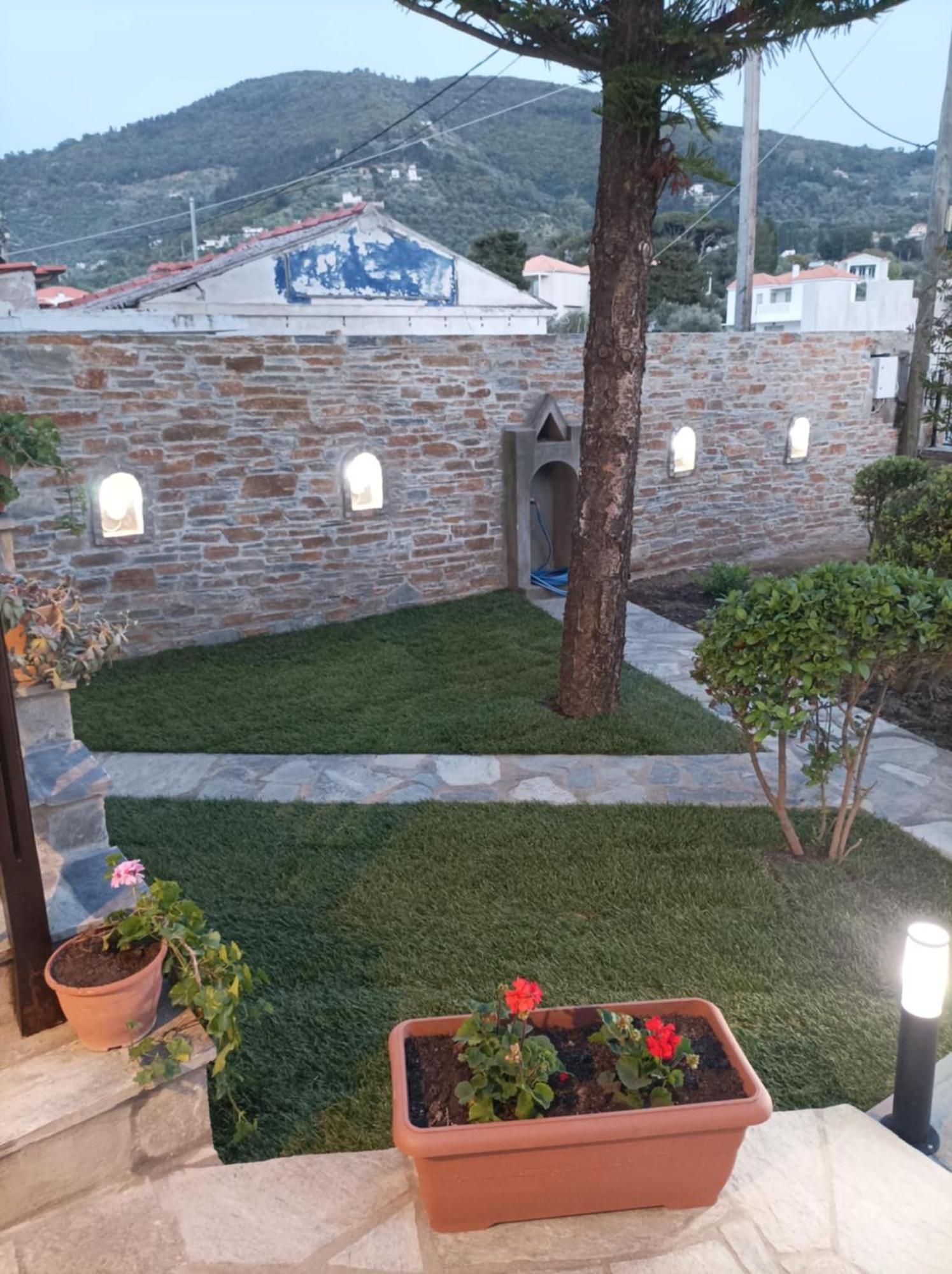 Nikolaos Studios Apartments Skopelos Zewnętrze zdjęcie